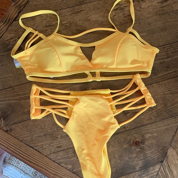 Zaful Other - NWOT Zaful Bathing Suit